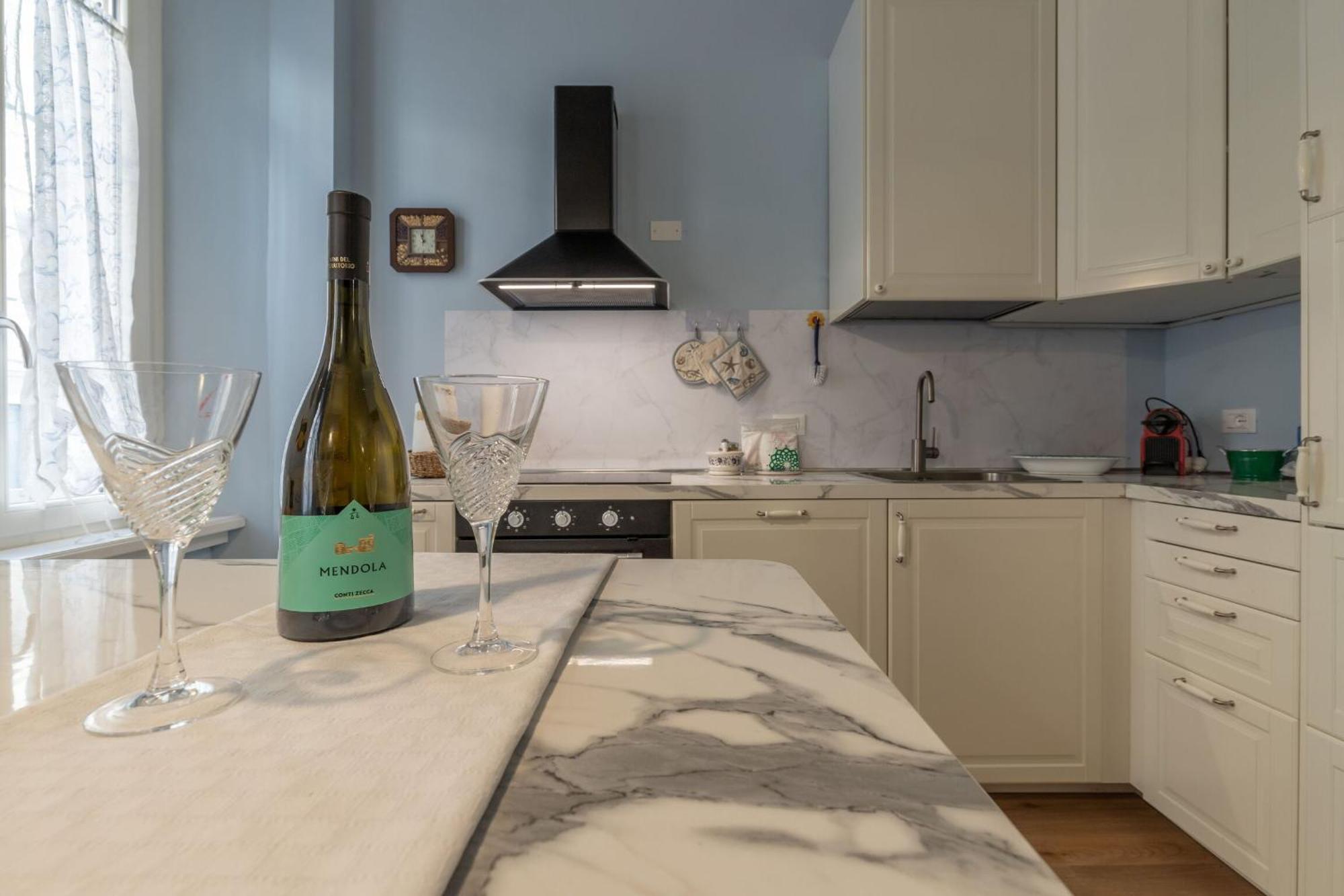 Italian Experience- Ancona City Apartment Экстерьер фото